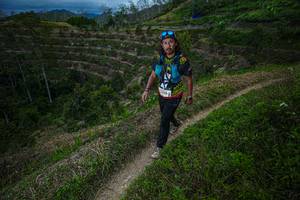 BIB: 645
                            <button type="button" onclick="openModal(21859804)" class="btn btn-primary btn-sm float-right btn-popup" data-toggle="modal" data-target=".modal-high-quality">
                        <i class="fas fa-shopping-cart"></i> Add to Cart
                    </button>
                                            <button type="button" onclick="isThisMe(21859804, true)" class="btn btn-success btn-sm float-right btn-popup btn-isme hidden" data-toggle="tooltip" data-placement="bottom" title="นี่คือรูปของคุณใช่ไหม คลิกที่นี่เพื่อเอาเข้าอัลบั้ม">
                        <i class="fas fa-plus"></i> Add to album
                    </button>
                    <button type="button" onclick="isThisMe(21859804, false)" class="btn btn-warning btn-sm float-right btn-popup btn-isnotme hidden">
                        <i class="fas fa-ban"></i> Remove from album
                    </button>